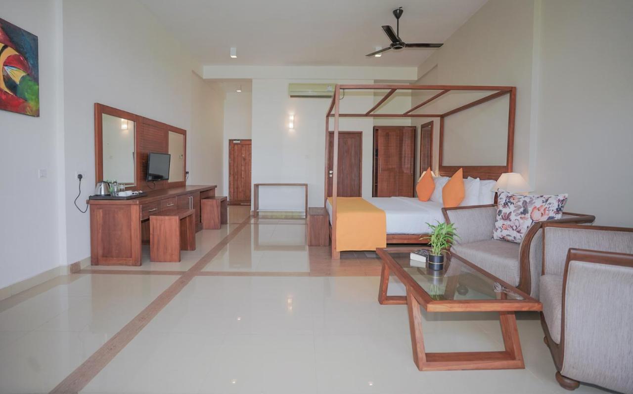 Hotel Breeze Pasikudah Passikudah Exteriér fotografie